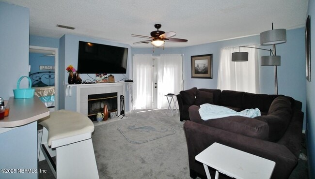 Building Photo - 200 Ironwood Dr
