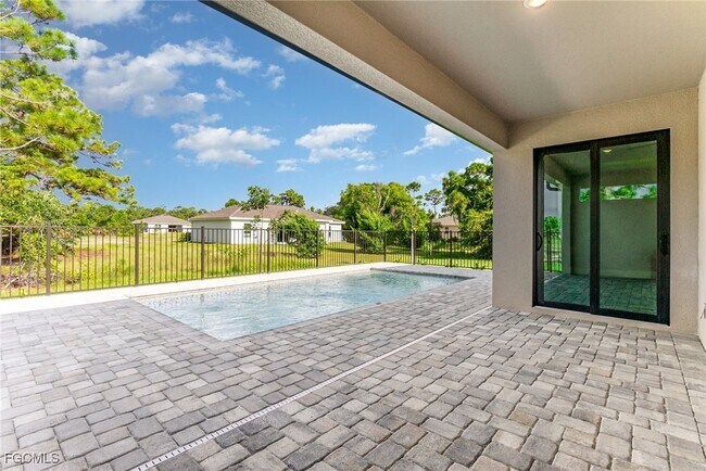 Building Photo - 4157 NW 39th Ave