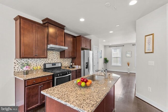 Building Photo - 2419 Auden Dr