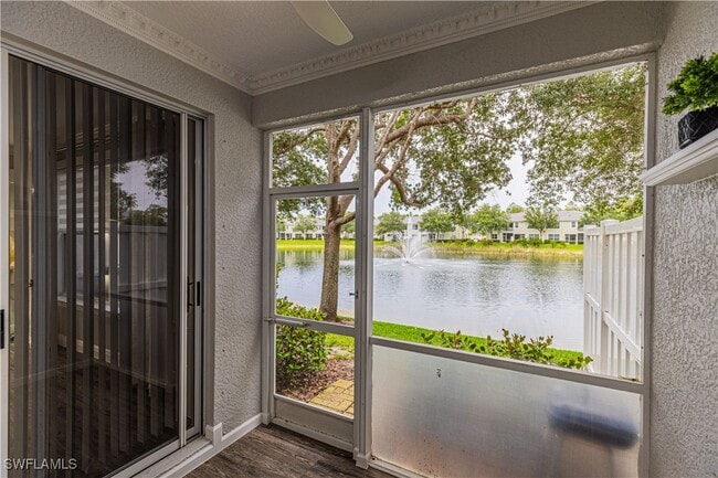 Building Photo - 1330 Mariposa Cir