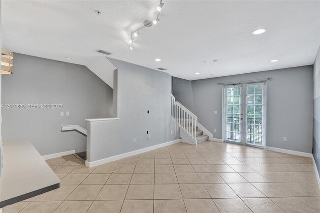 Building Photo - 808 SW 147th Ave