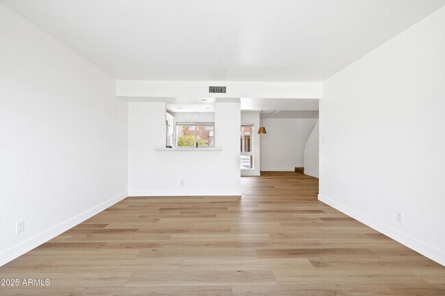 Building Photo - 2014 N 51st Way