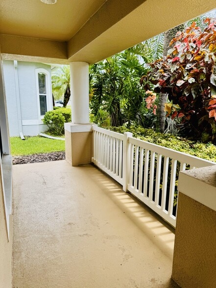 Front Porch - 27325 Edenfield Dr
