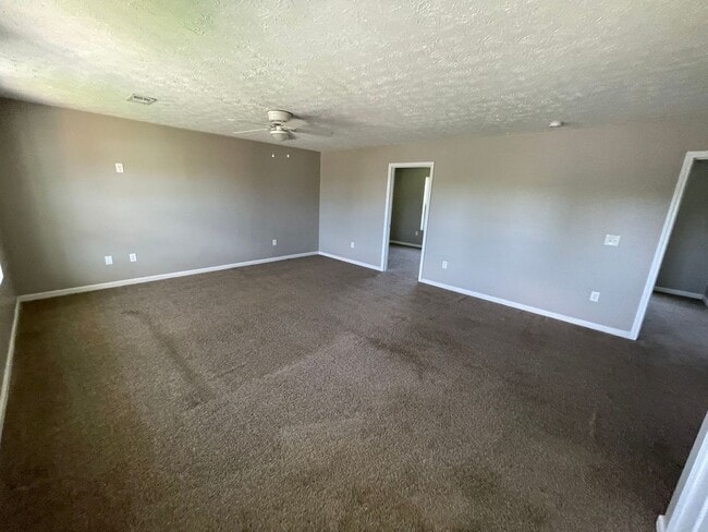 Building Photo - Single Family Home in White Pine TN