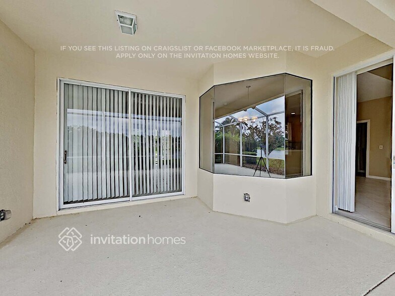 Building Photo - 11909 Clubhouse Dr