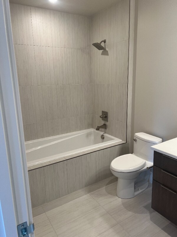 Building Photo - 1579 W Riverstone Dr