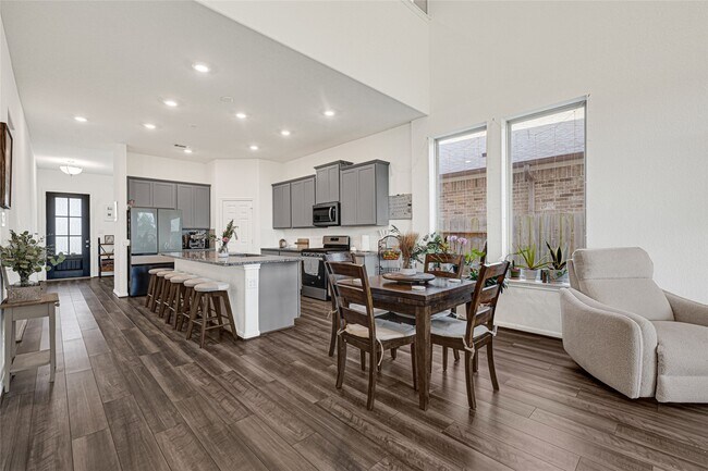 Building Photo - 13405 Emerald Mallard Dr