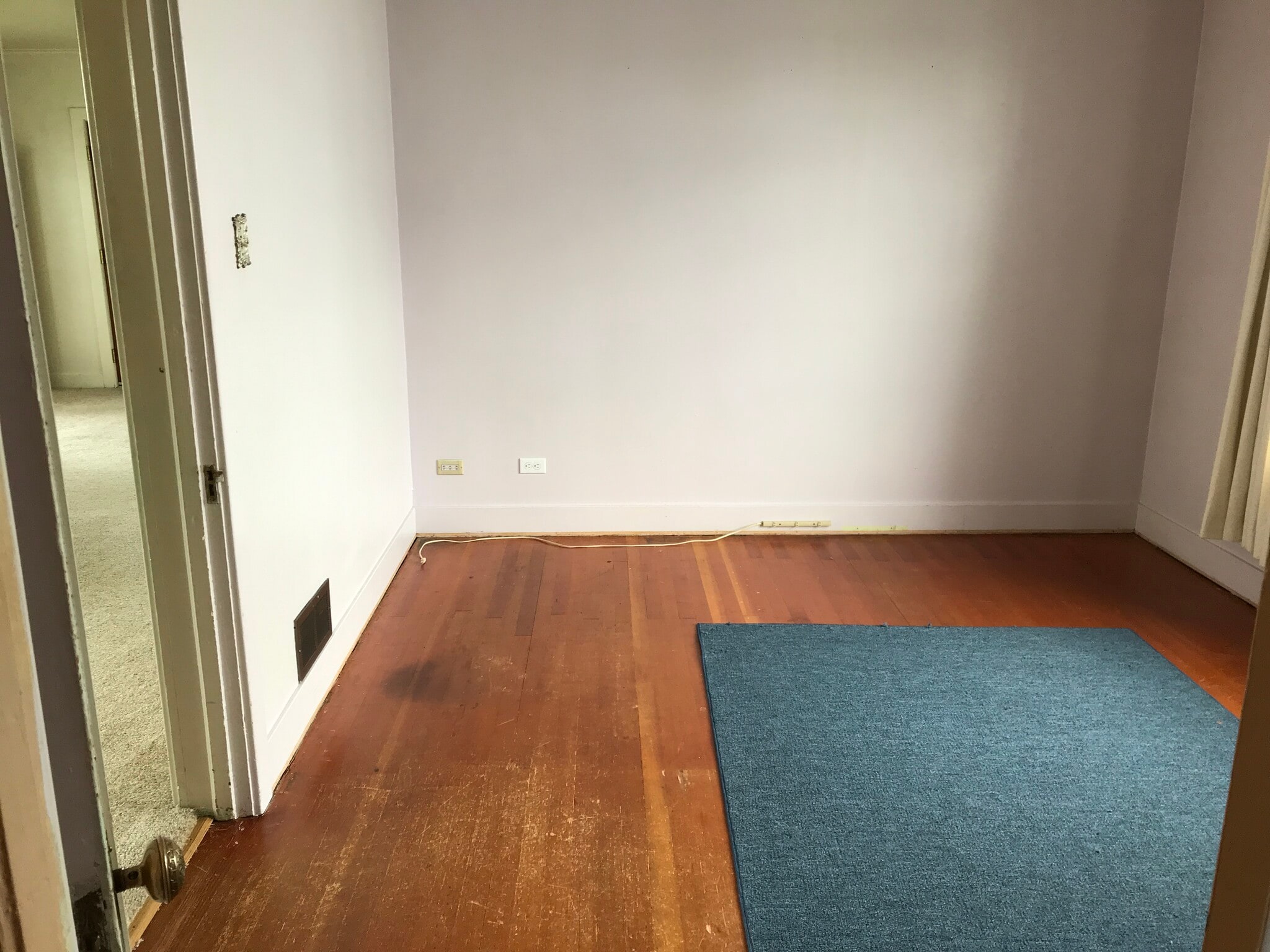Third bedroom - 615 W Main St