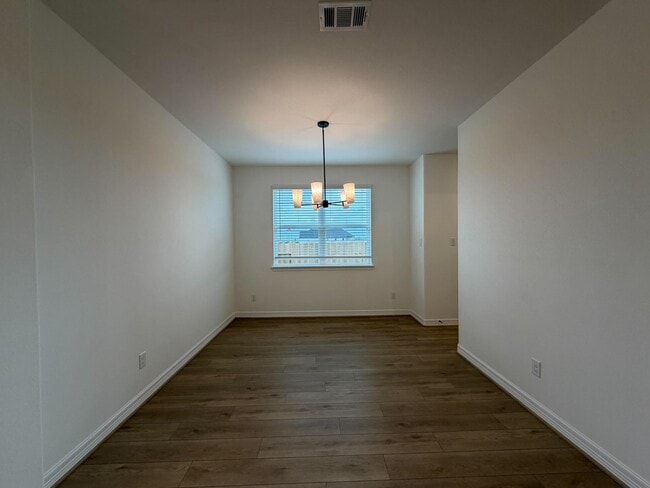 Building Photo - 9922 Red Knot St