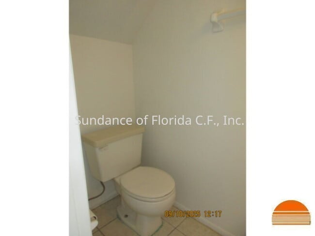 Building Photo - Available NOW