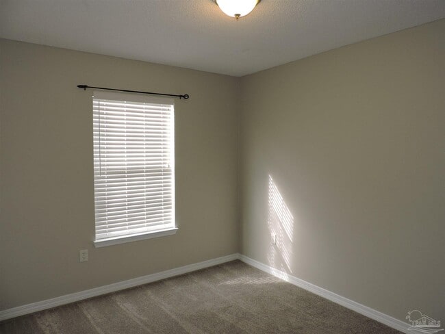 Building Photo - 6298 Cottage Woods Dr