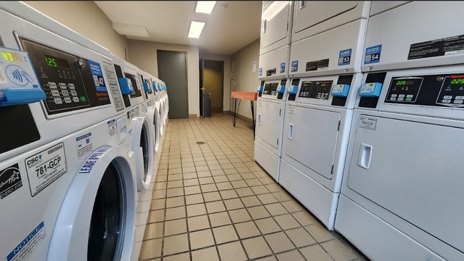 Building Photo - 7 Ocean View Dr