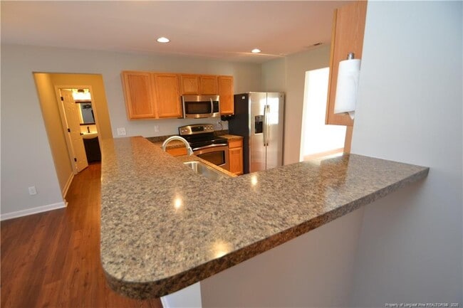 Building Photo - 501 Birchtree Valley Ct