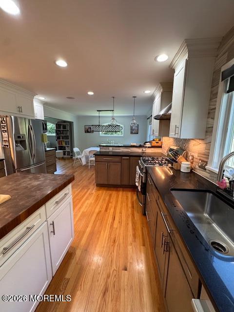 Building Photo - 7 Alvord St