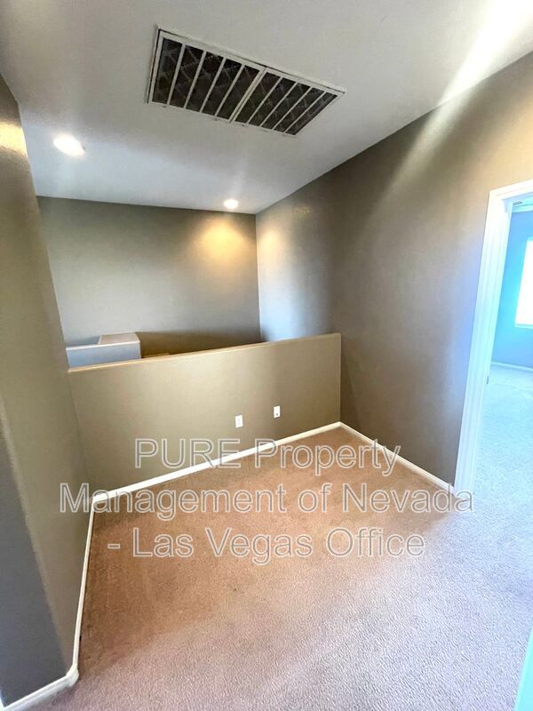 Building Photo - 3904 Ropers Ranch St