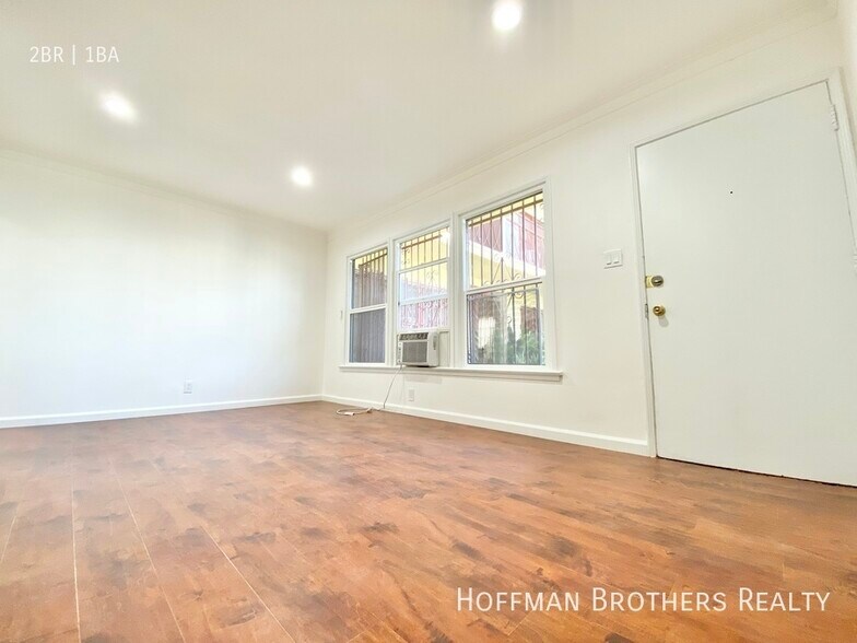 Building Photo - 1516 Laurel Canyon Blvd