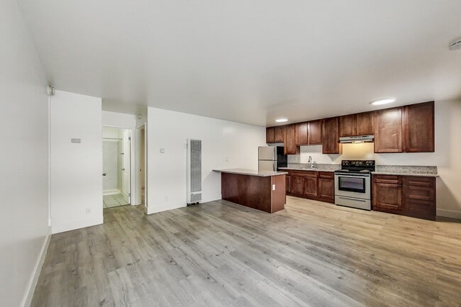 Floorplan - 1008 E 23rd St