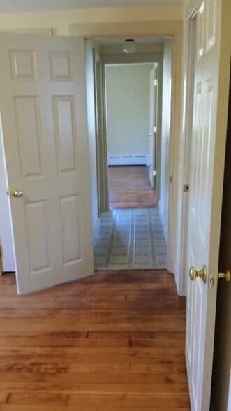 Building Photo - 63 Colebrook Rd