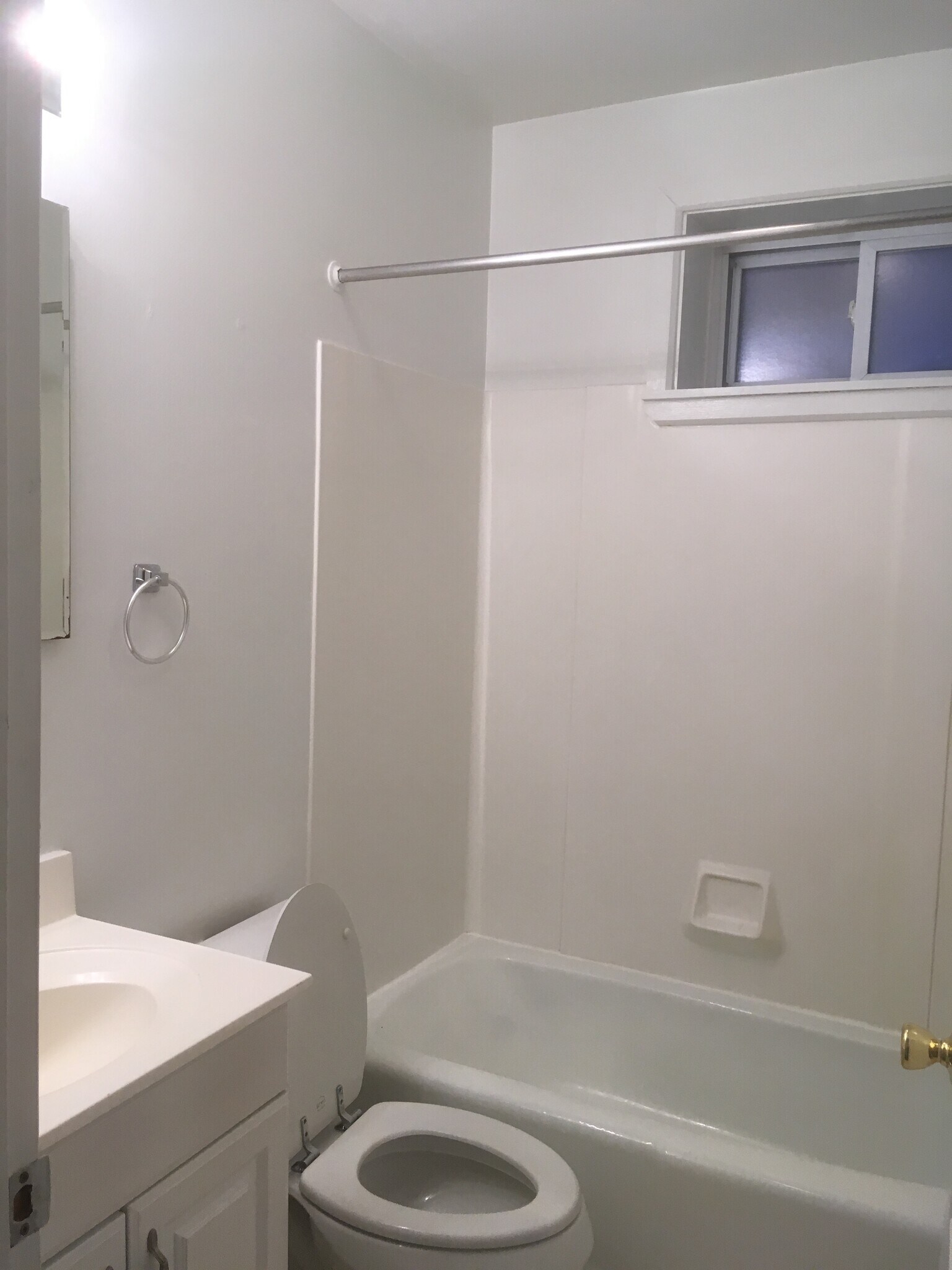 Building Photo - 3024 Saint Paul St