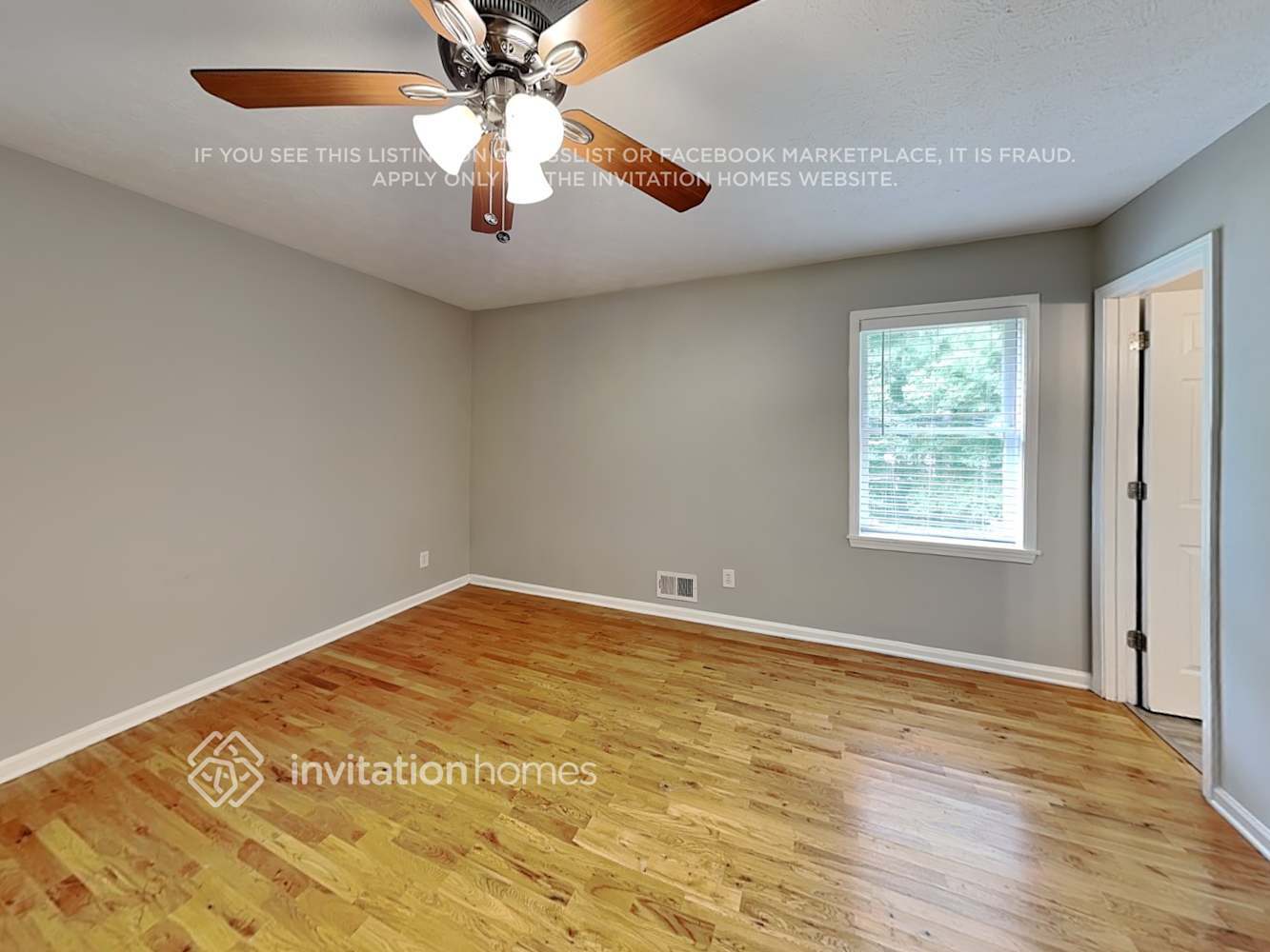 Building Photo - 4414 Lamar Dr