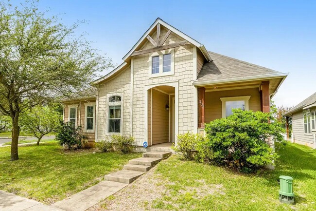 Building Photo - Charmer in Blanco River Village with Amazing Back Patio!