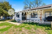 Building Photo - 2322 S Emporia St