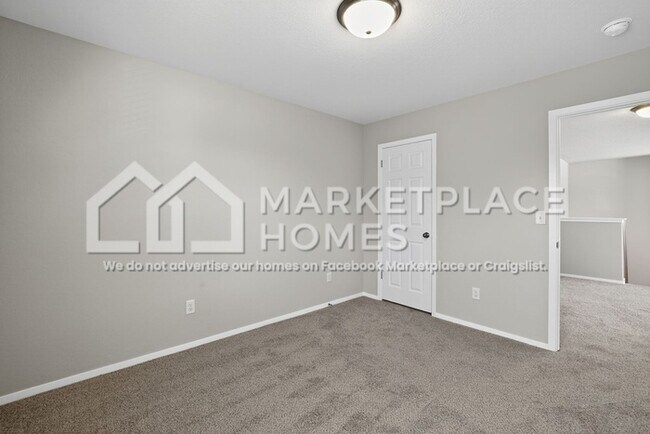 Building Photo - 5066 W Claxton Cir