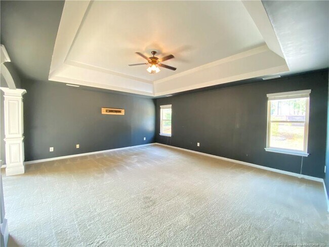 Building Photo - 199 Skycroft Dr