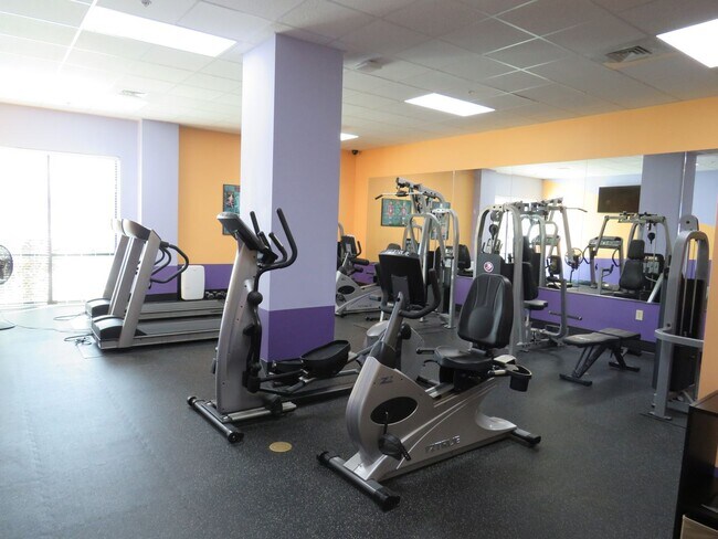 Building Photo - Harborside Club at 701