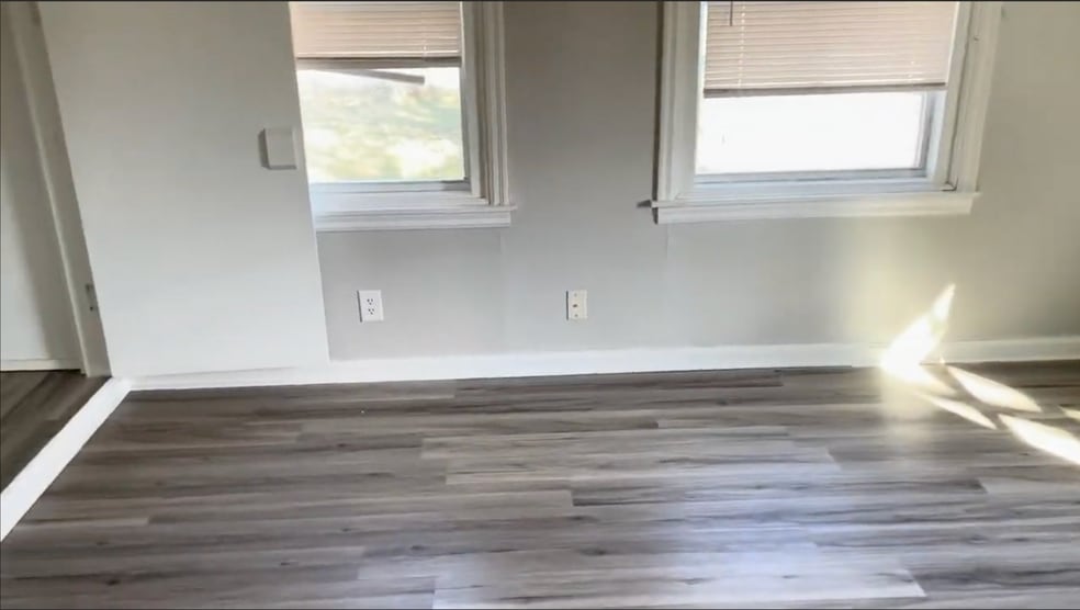 Building Photo - 4014 E Woodrow Pl