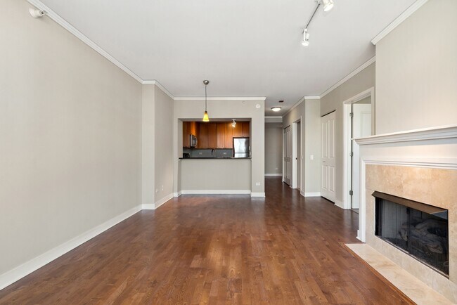 Building Photo - 200 N Jefferson St