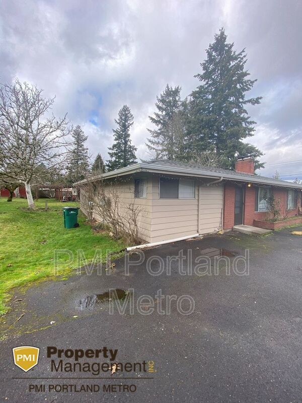 Building Photo - 11680 SW Denney Rd