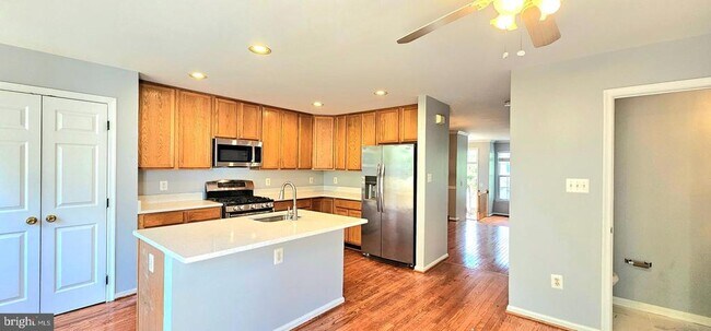 Building Photo - 6623 Patent Parish Ln