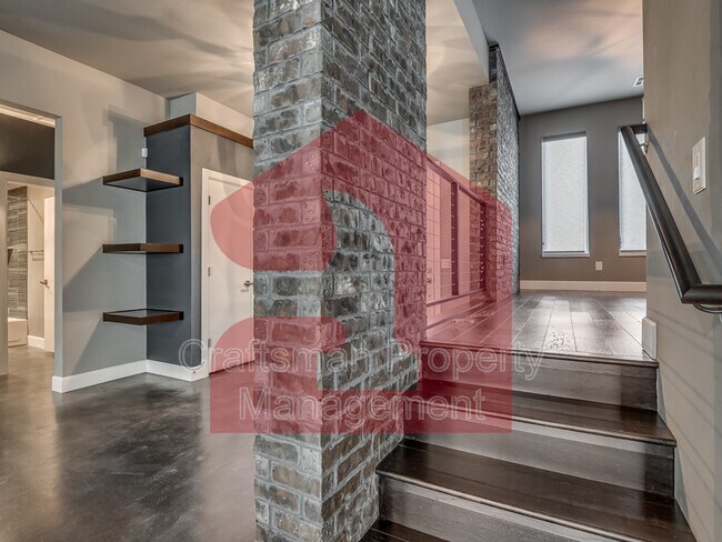 Building Photo - 17413 Melville Ln