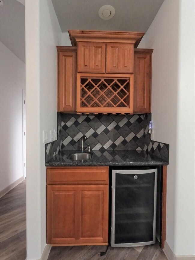 Building Photo - 2947 Longbow Loop
