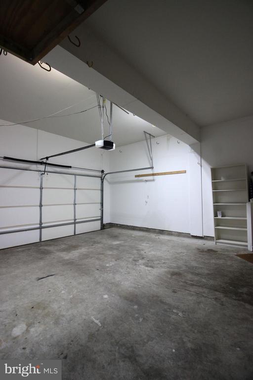 Building Photo - 9577 5th Pl