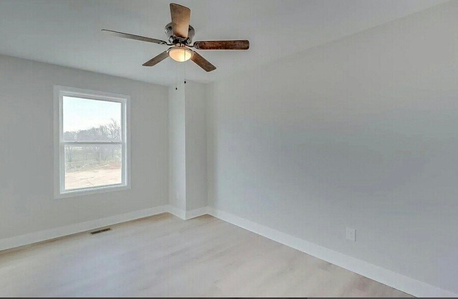 Building Photo - 307 Robert M Green Blvd