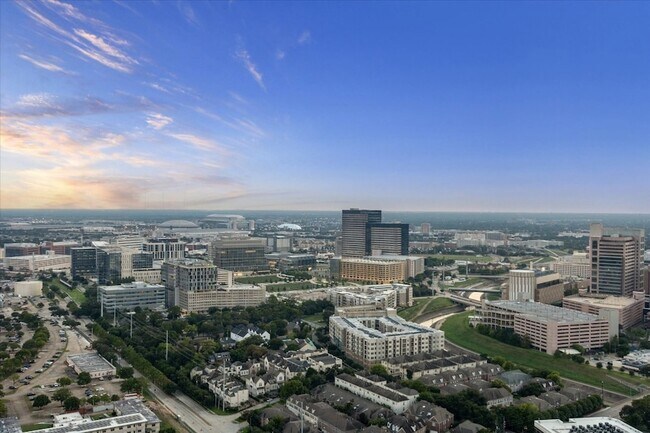 Building Photo - 2001 Holcombe Blvd