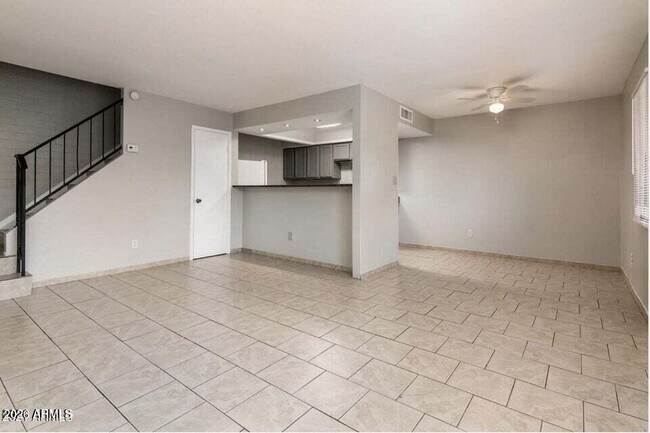 Building Photo - 4522 E Pueblo Ave