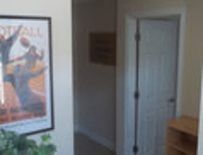Building Photo - 4 bed, 3.5 bath townhouse with 2-car garage Dublin Village ready July 2025!