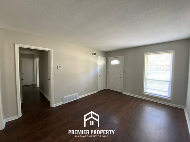 Building Photo - 4034 Windermere Rd