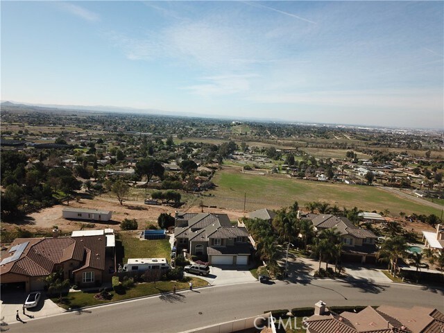 Building Photo - 5505 Sunset Ridge Dr