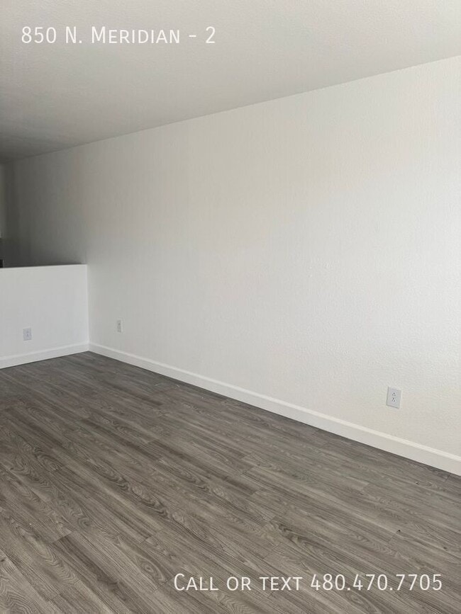 Building Photo - 850 N. Meridian-2