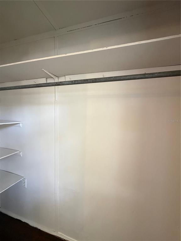 Building Photo - 1725 Fairview Shores Dr