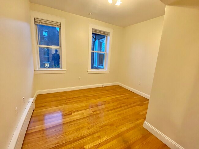 Building Photo - 24 Fenway