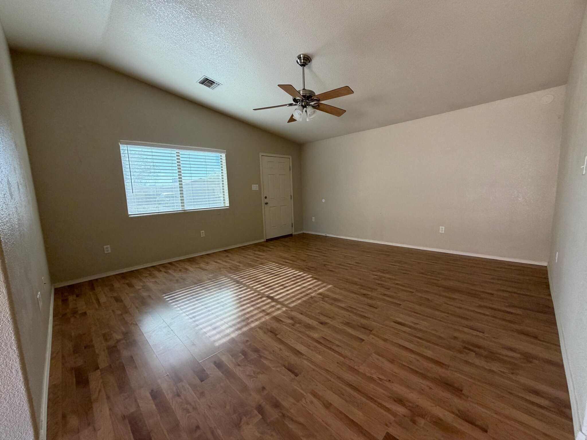 Building Photo - 10355 Typhoon Ave