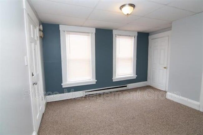 Building Photo - 515 Lincoln St