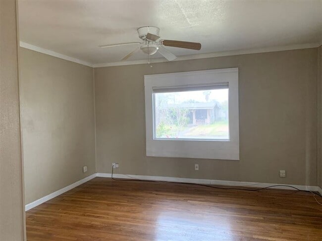 Building Photo - 946 Rickey Dr