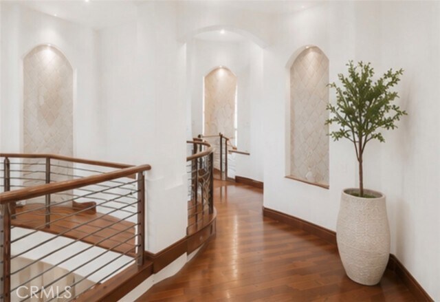Building Photo - 5455 E Sorrento Dr