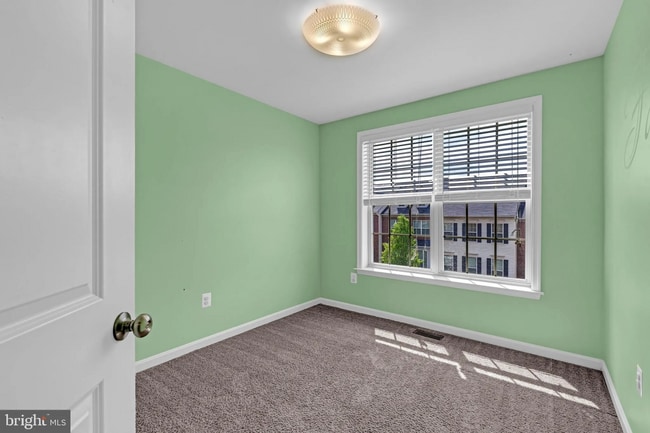 Building Photo - 9707 Smithview Pl